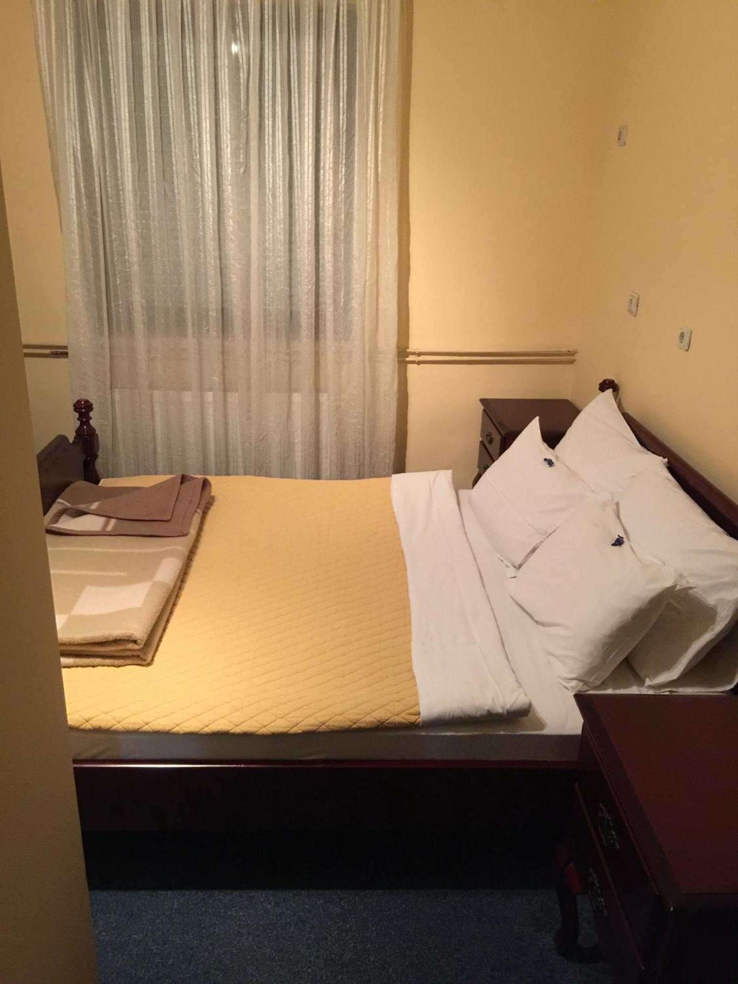 Bed & Breakfast Karavan Raška 部屋 写真